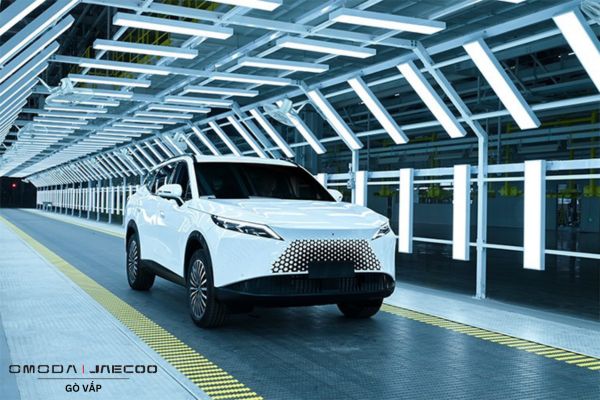 Omoda C7 – mẫu Neo crossover cỡ C Có Gì Khác Biệt?