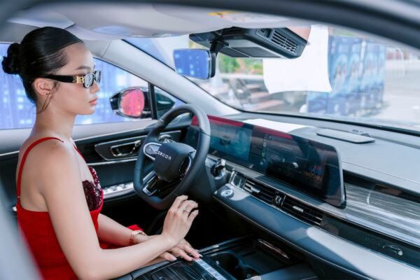 Lý do Omoda C5 SHS-H được đặt cọc dù chưa trực tiếp lái